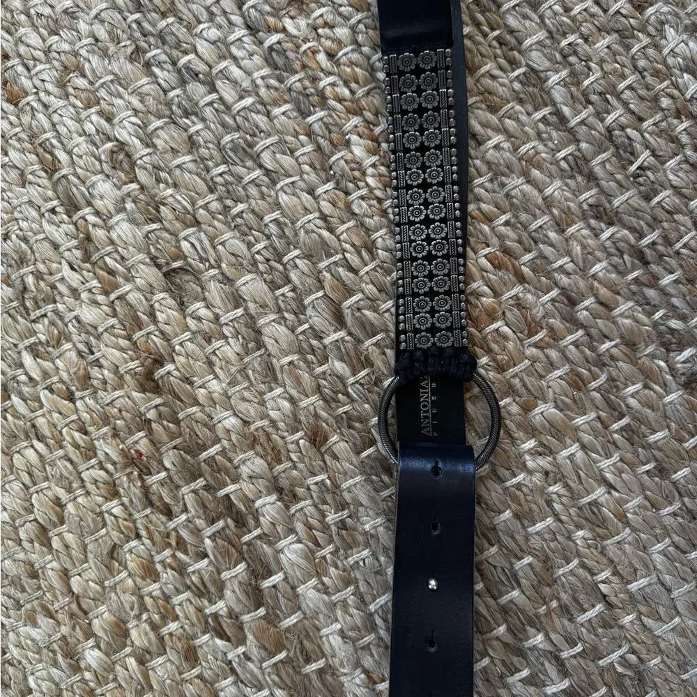 ANTONAZZI Firenze Italian Leather Belt M – Silver Floral Studded, Boho nwot